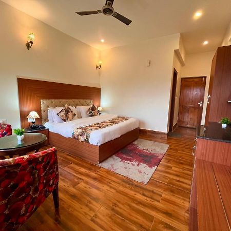 Hotel Kempty - A Boutique Hotel, Mussoorie Esterno foto