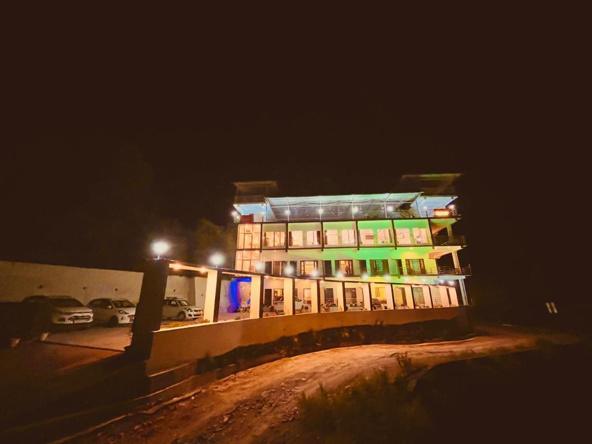 Hotel Kempty - A Boutique Hotel, Mussoorie Esterno foto